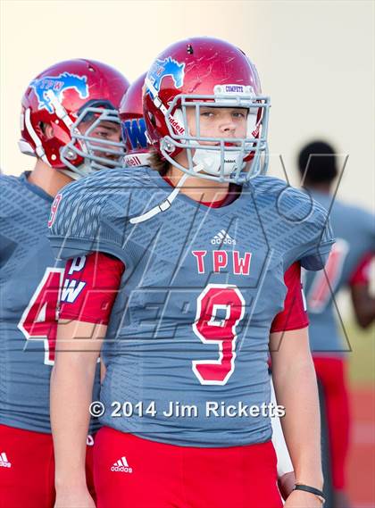Thumbnail 1 in Carter-Riverside @ Grapevine photogallery.