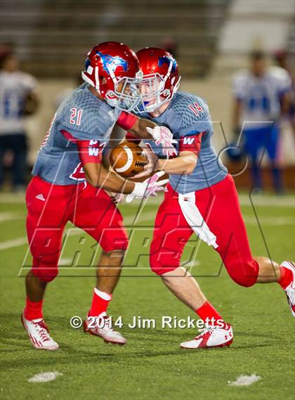 Thumbnail 1 in Carter-Riverside @ Grapevine photogallery.