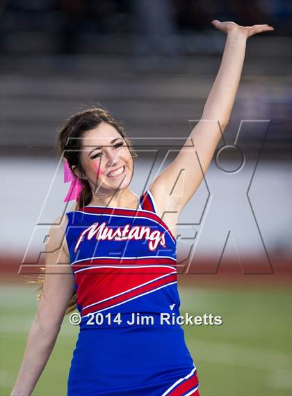 Thumbnail 1 in Carter-Riverside @ Grapevine photogallery.
