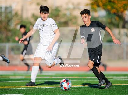 Thumbnail 1 in Foothill @ Esperanza photogallery.
