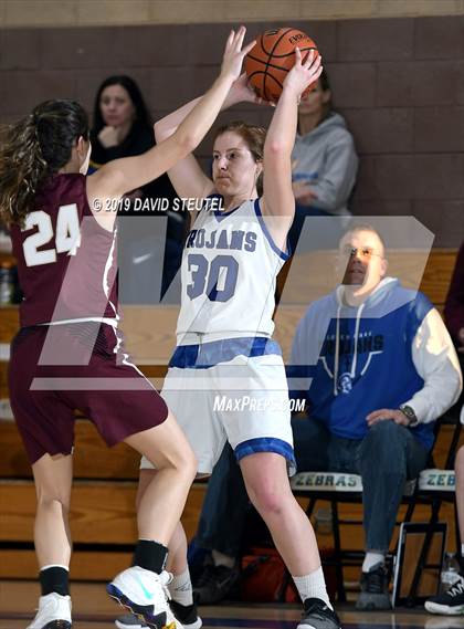 Thumbnail 3 in Whitney vs. Lower Lake (Lincoln Invitational) photogallery.