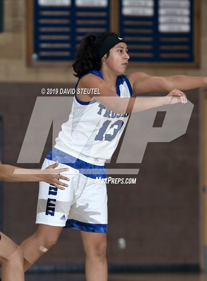 Thumbnail 3 in Whitney vs. Lower Lake (Lincoln Invitational) photogallery.
