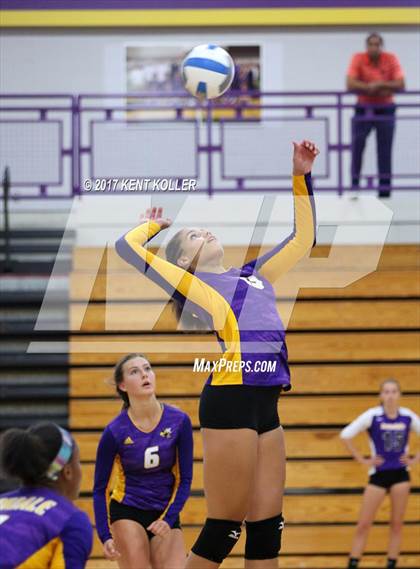 Thumbnail 1 in Brandon @ Avondale photogallery.