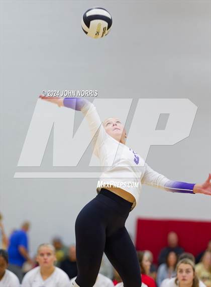 Thumbnail 2 in East Noble vs. Leo (West Noble Invite) photogallery.