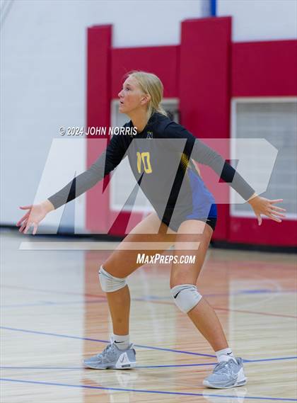 Thumbnail 3 in East Noble vs. Leo (West Noble Invite) photogallery.