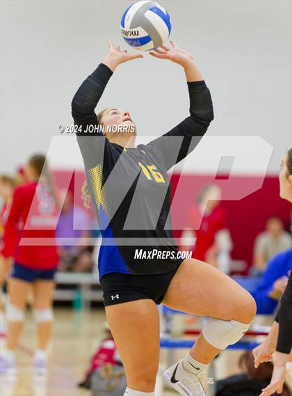 Thumbnail 2 in East Noble vs. Leo (West Noble Invite) photogallery.