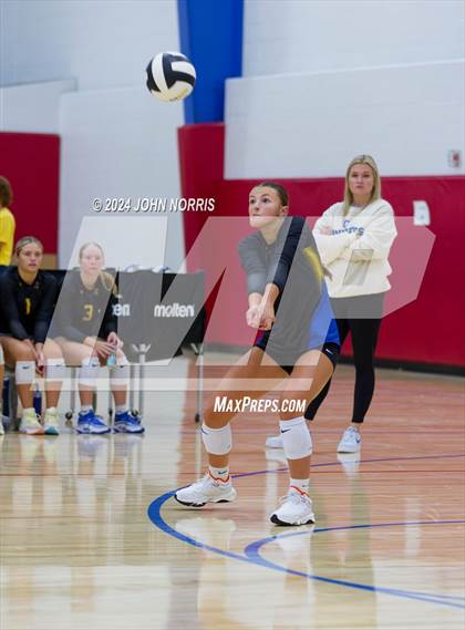 Thumbnail 3 in East Noble vs. Leo (West Noble Invite) photogallery.