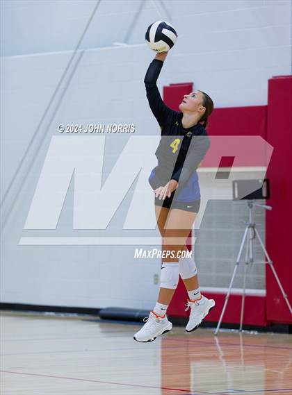 Thumbnail 2 in East Noble vs. Leo (West Noble Invite) photogallery.
