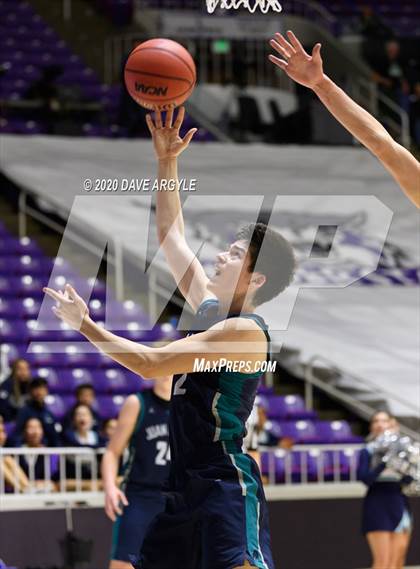 Thumbnail 3 in Ridgeline vs. Juan Diego Catholic (UHSAA 4A Quarterfinal) photogallery.
