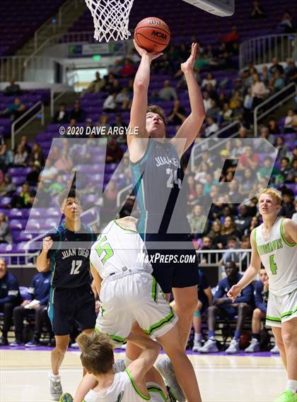 Thumbnail 3 in Ridgeline vs. Juan Diego Catholic (UHSAA 4A Quarterfinal) photogallery.