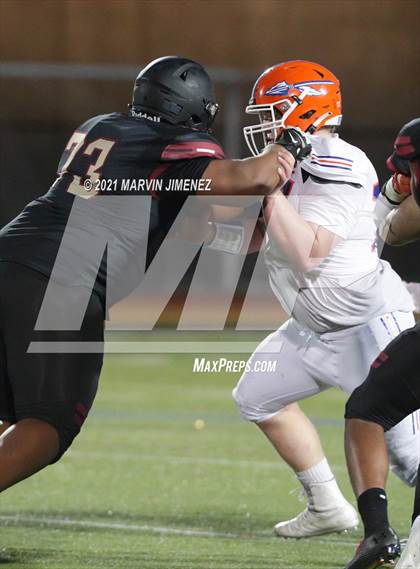 Thumbnail 1 in Oaks Christian vs Westlake photogallery.