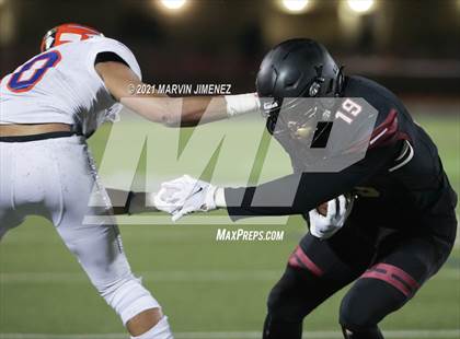 Thumbnail 2 in Oaks Christian vs Westlake photogallery.