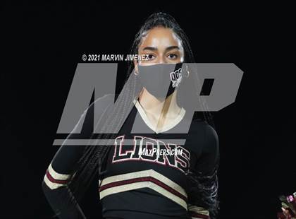 Thumbnail 1 in Oaks Christian vs Westlake photogallery.