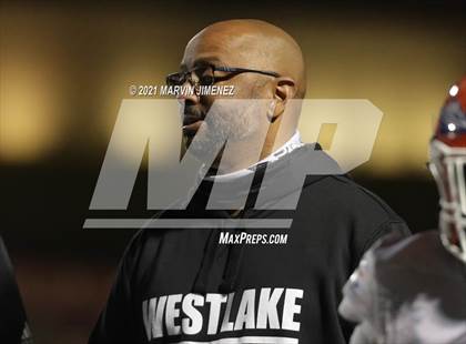 Thumbnail 2 in Oaks Christian vs Westlake photogallery.