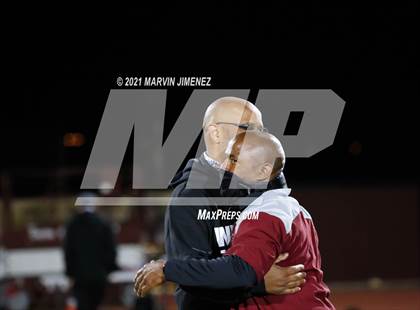 Thumbnail 3 in Oaks Christian vs Westlake photogallery.