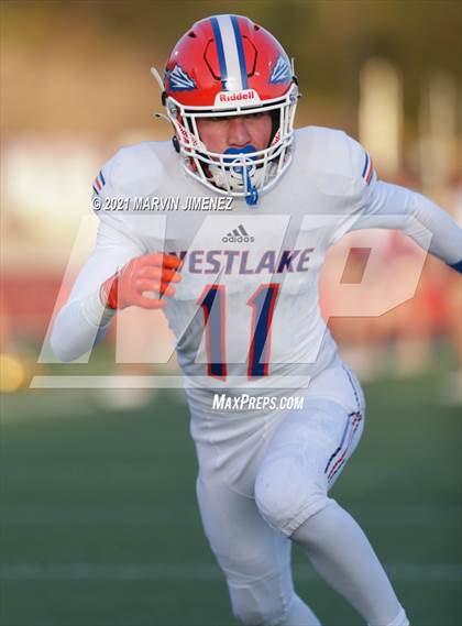 Thumbnail 3 in Oaks Christian vs Westlake photogallery.
