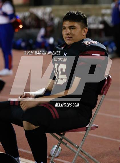 Thumbnail 2 in Oaks Christian vs Westlake photogallery.