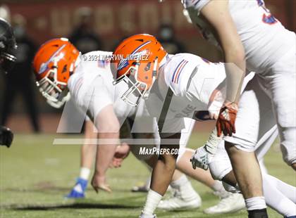 Thumbnail 1 in Oaks Christian vs Westlake photogallery.