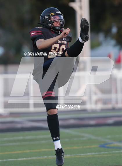 Thumbnail 2 in Oaks Christian vs Westlake photogallery.