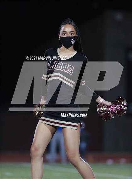 Thumbnail 1 in Oaks Christian vs Westlake photogallery.