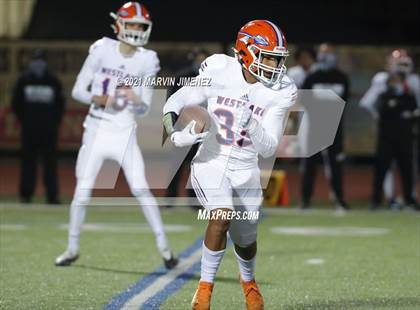 Thumbnail 2 in Oaks Christian vs Westlake photogallery.