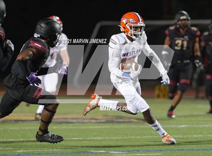 Thumbnail 3 in Oaks Christian vs Westlake photogallery.