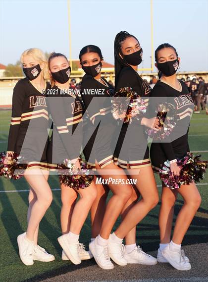 Thumbnail 2 in Oaks Christian vs Westlake photogallery.