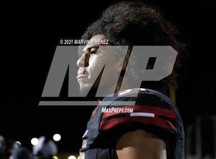 Thumbnail 2 in Oaks Christian vs Westlake photogallery.