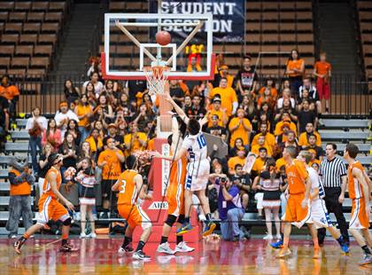 Thumbnail 3 in Exeter vs. Coalinga (CIF CS D4 Final) photogallery.