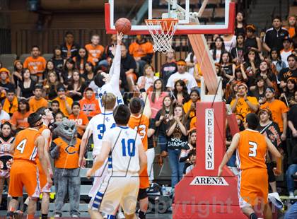 Thumbnail 3 in Exeter vs. Coalinga (CIF CS D4 Final) photogallery.