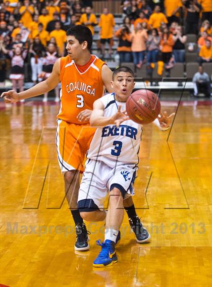 Thumbnail 3 in Exeter vs. Coalinga (CIF CS D4 Final) photogallery.