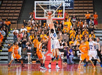 Thumbnail 2 in Exeter vs. Coalinga (CIF CS D4 Final) photogallery.