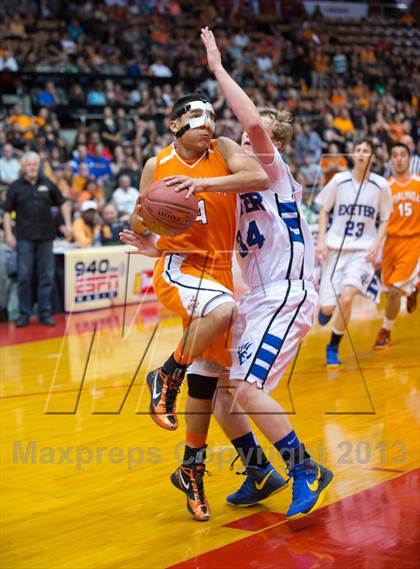 Thumbnail 3 in Exeter vs. Coalinga (CIF CS D4 Final) photogallery.