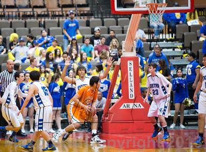 Thumbnail 3 in Exeter vs. Coalinga (CIF CS D4 Final) photogallery.
