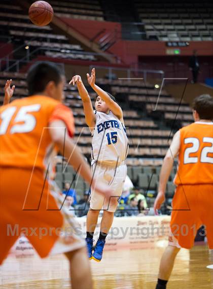 Thumbnail 2 in Exeter vs. Coalinga (CIF CS D4 Final) photogallery.