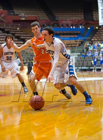 Thumbnail 3 in Exeter vs. Coalinga (CIF CS D4 Final) photogallery.