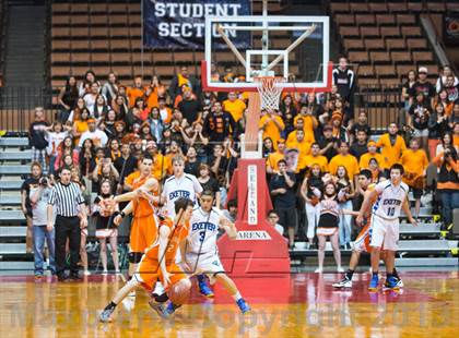 Thumbnail 2 in Exeter vs. Coalinga (CIF CS D4 Final) photogallery.