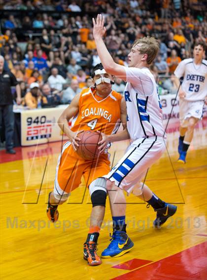 Thumbnail 2 in Exeter vs. Coalinga (CIF CS D4 Final) photogallery.