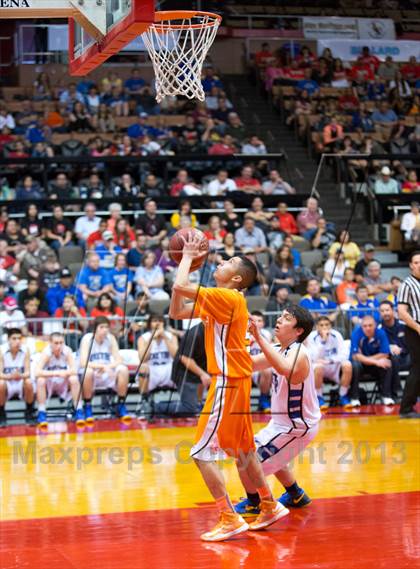 Thumbnail 2 in Exeter vs. Coalinga (CIF CS D4 Final) photogallery.