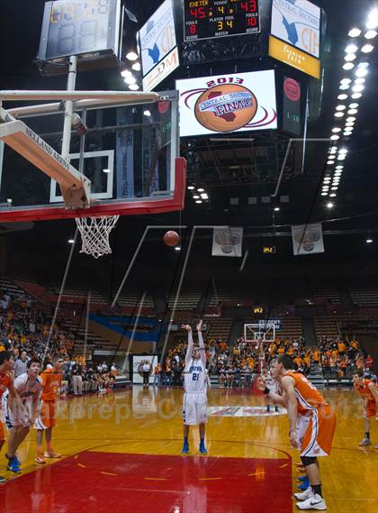 Thumbnail 1 in Exeter vs. Coalinga (CIF CS D4 Final) photogallery.