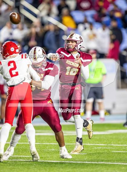 Thumbnail 2 in Seventy-First vs Hickory (NCHSAA 3A Final) photogallery.