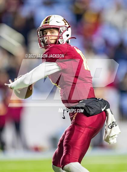 Thumbnail 3 in Seventy-First vs Hickory (NCHSAA 3A Final) photogallery.