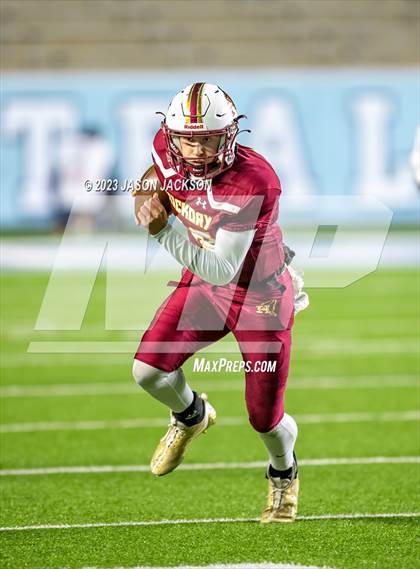 Thumbnail 2 in Seventy-First vs Hickory (NCHSAA 3A Final) photogallery.