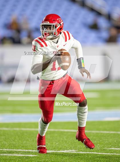 Thumbnail 2 in Seventy-First vs Hickory (NCHSAA 3A Final) photogallery.