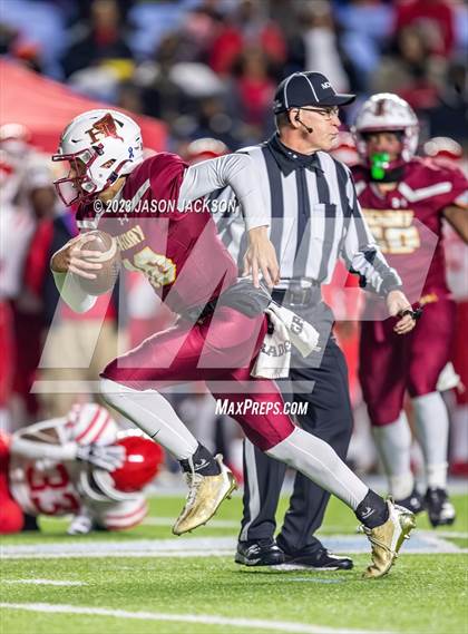 Thumbnail 1 in Seventy-First vs Hickory (NCHSAA 3A Final) photogallery.