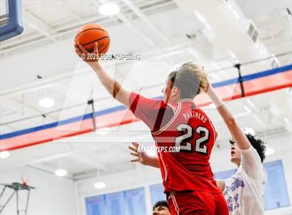 Thumbnail 2 in Burlingame @ Hillsdale photogallery.