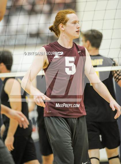 Thumbnail 2 in Gilbert @ Perry (AIA 6A Quarterfinal) photogallery.