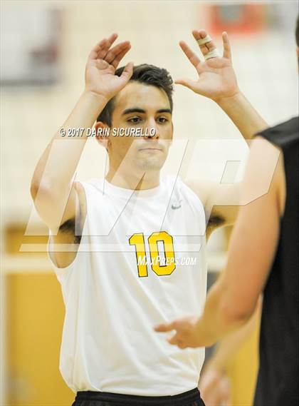 Thumbnail 2 in Gilbert @ Perry (AIA 6A Quarterfinal) photogallery.