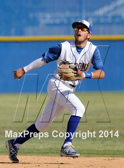 Thumbnail 3 in Marina @ Fountain Valley photogallery.