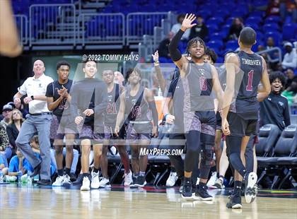 Thumbnail 3 in Beaumont United vs. Mansfield Timberview (UIL 5A State Final) photogallery.